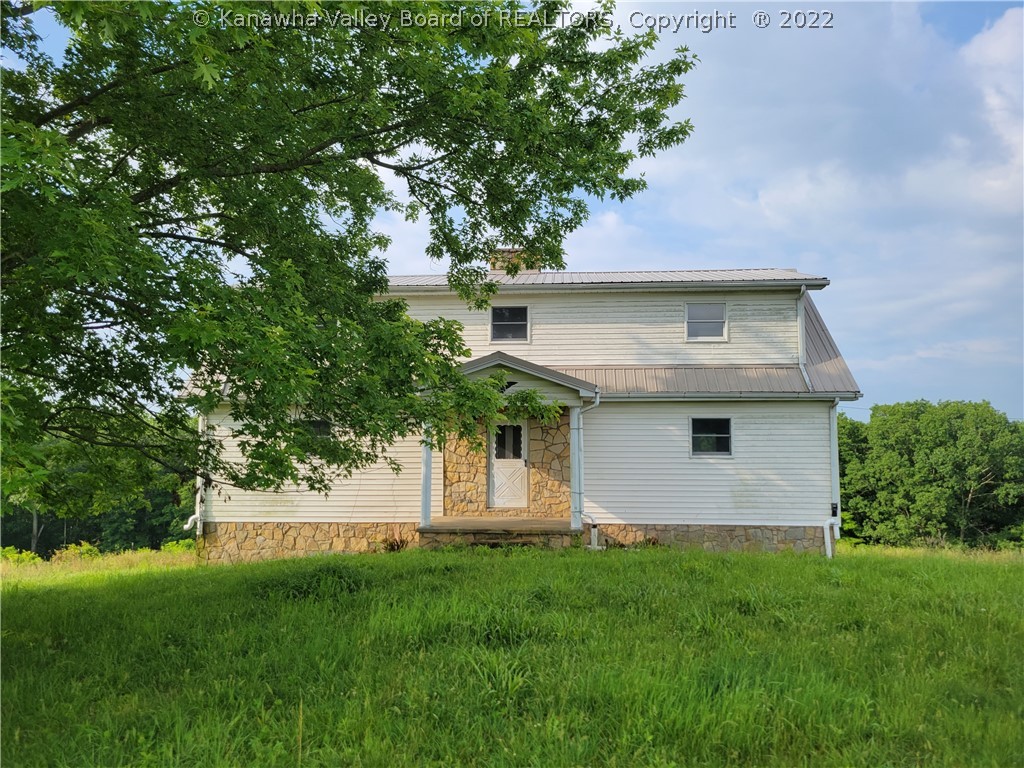 1138 Little Lefthand Road Amma, WV 25005 - Photo 1 of 15 Gallery Image 1
