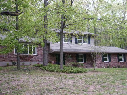 207 Hemlock Road Tannersville, PA 18372 - Photo 1 of 9 Main View of Home