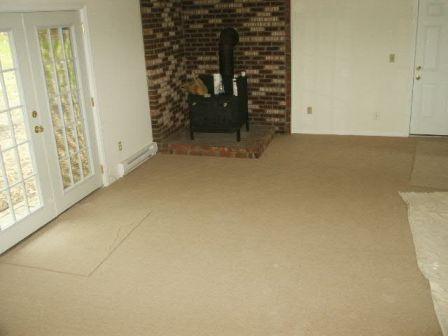 207 Hemlock Road Tannersville, PA 18372 - Photo 4 of 9 Family Room