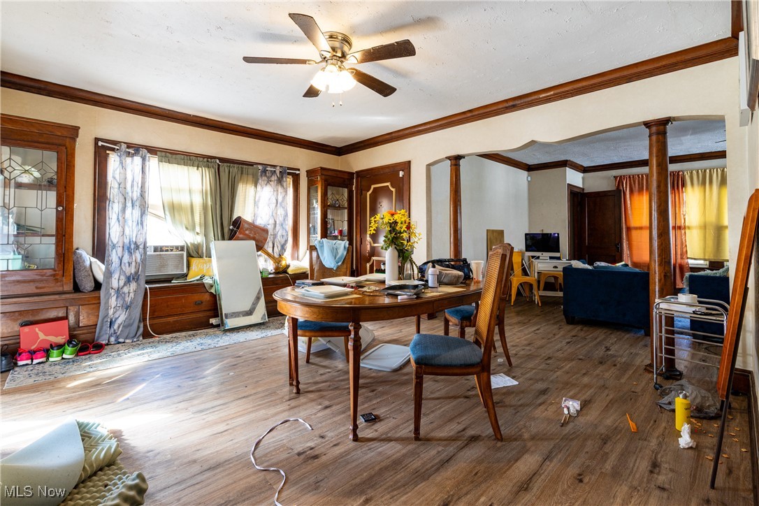 2189 Edgewood Road Cleveland, OH 44118 - Photo 12 of 24 2nd floor dining room.