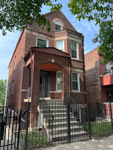 $1,375 | 2602 West 22nd Place, Unit 2, Chicago, IL 60608