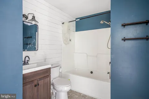 $260,000 | 205 Harrington Avenue, Harrington, DE 19952