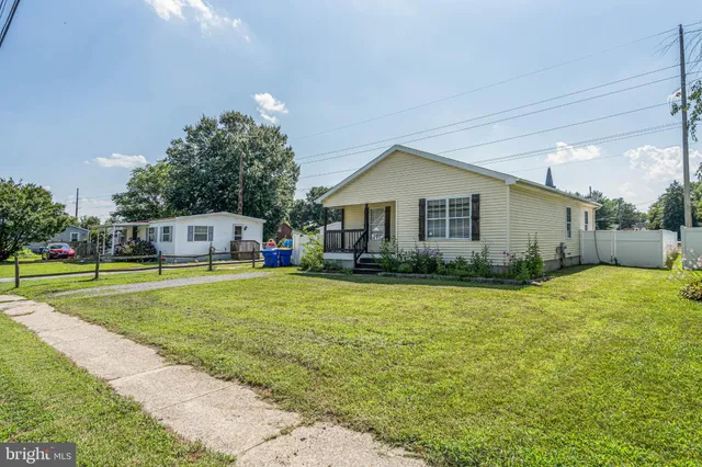 $260,000 | 205 Harrington Avenue, Harrington, DE 19952