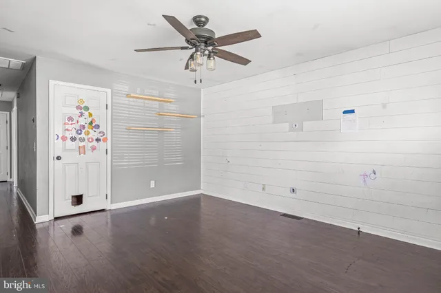 $260,000 | 205 Harrington Avenue, Harrington, DE 19952