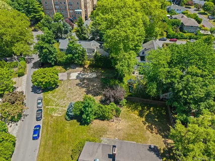 $1,299,000 | 819 The Crescent, Mamaroneck, NY 10543