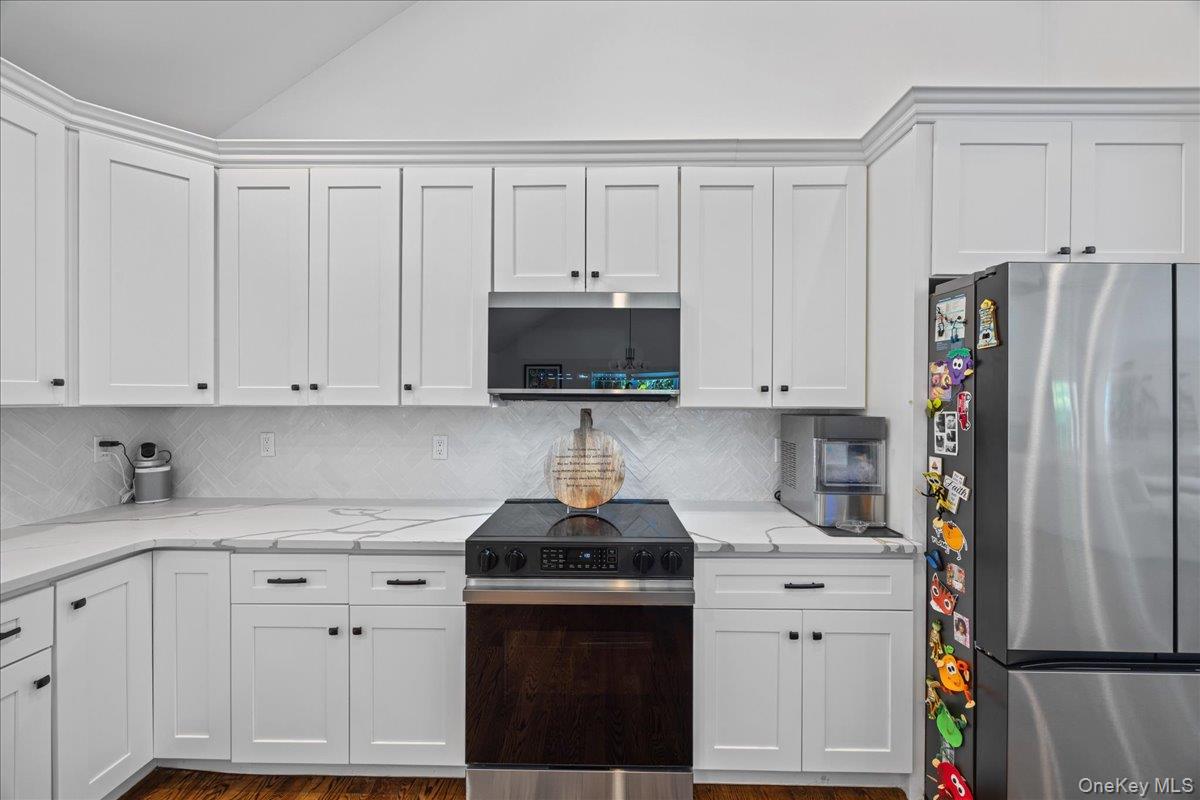 103 Teakettle Spout Road Mahopac, NY 10541 - Photo 10 of 50