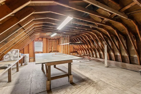 a view of an outdoor space