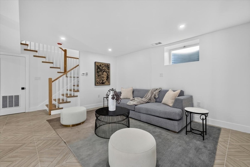 101 Hackensack Road Boston, MA 02467 - Photo 27 of 39