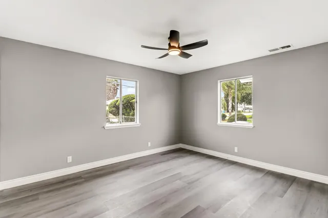 a view of a window in a room