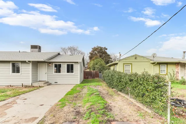 $355,000 | 983 Kay Street, Olivehurst, CA 95961