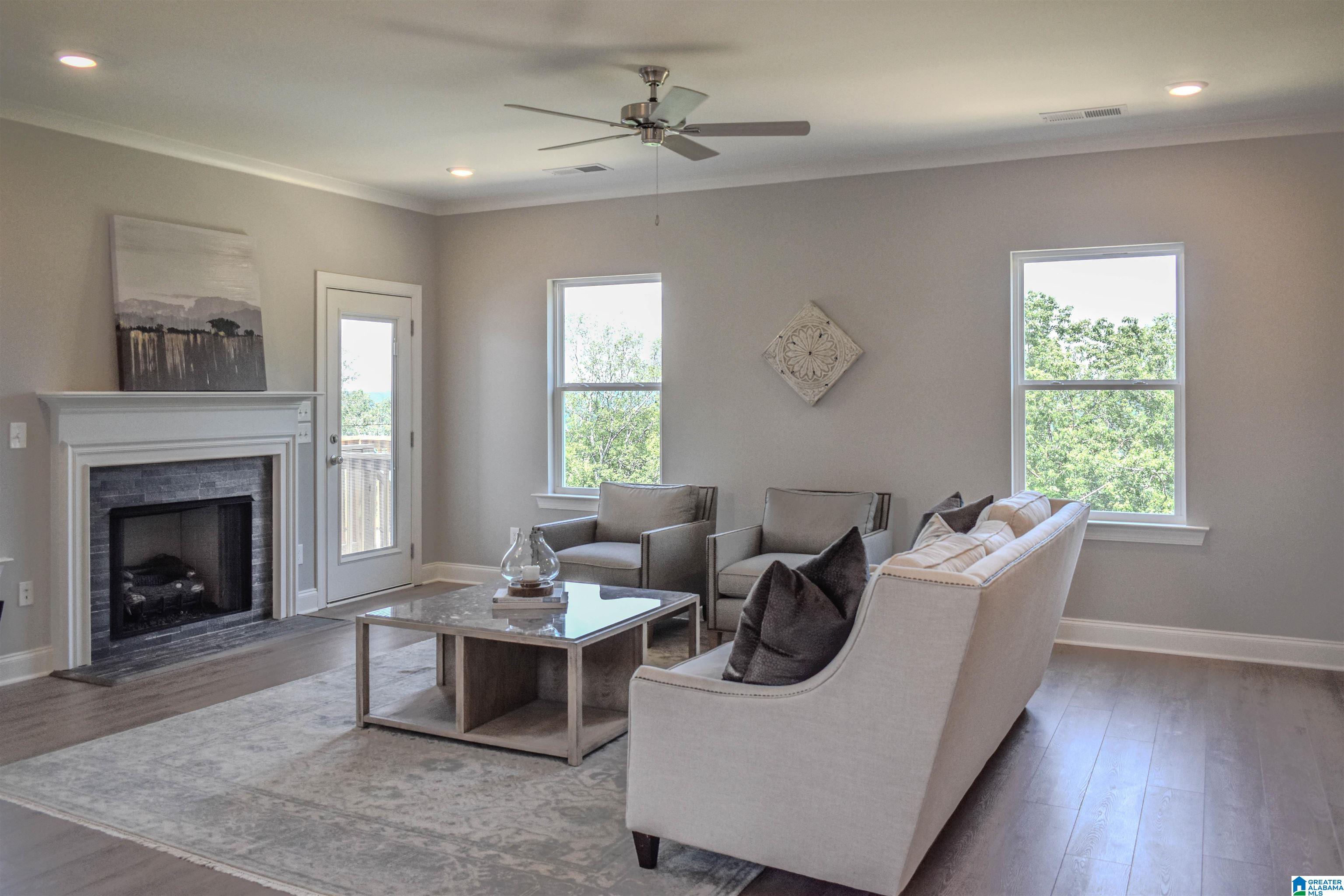1141 Camellia Ridge Drive Pelham, AL 35124 - Photo 5 of 43