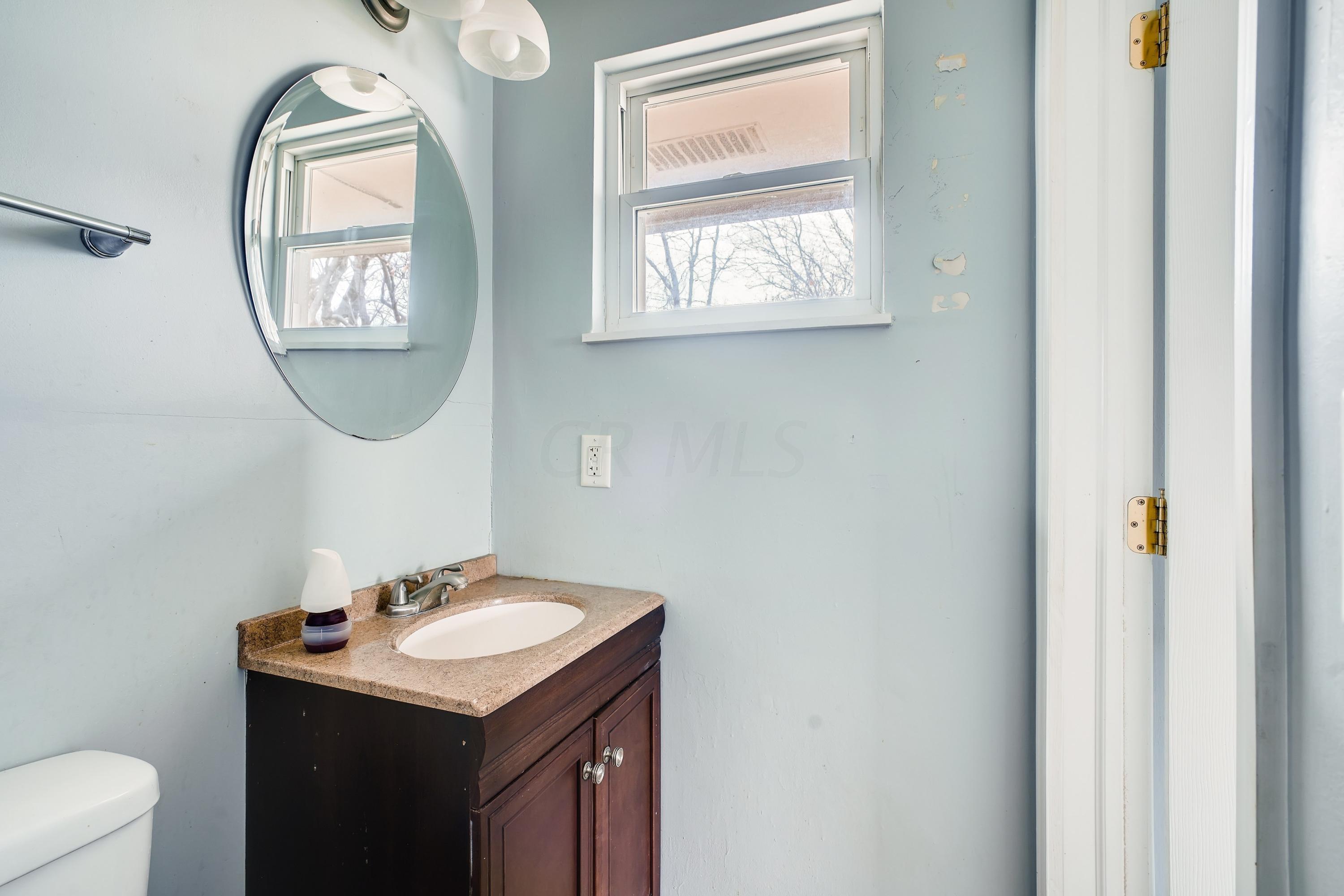 1837 Kenview Road Columbus, OH 43209 - Photo 14 of 22