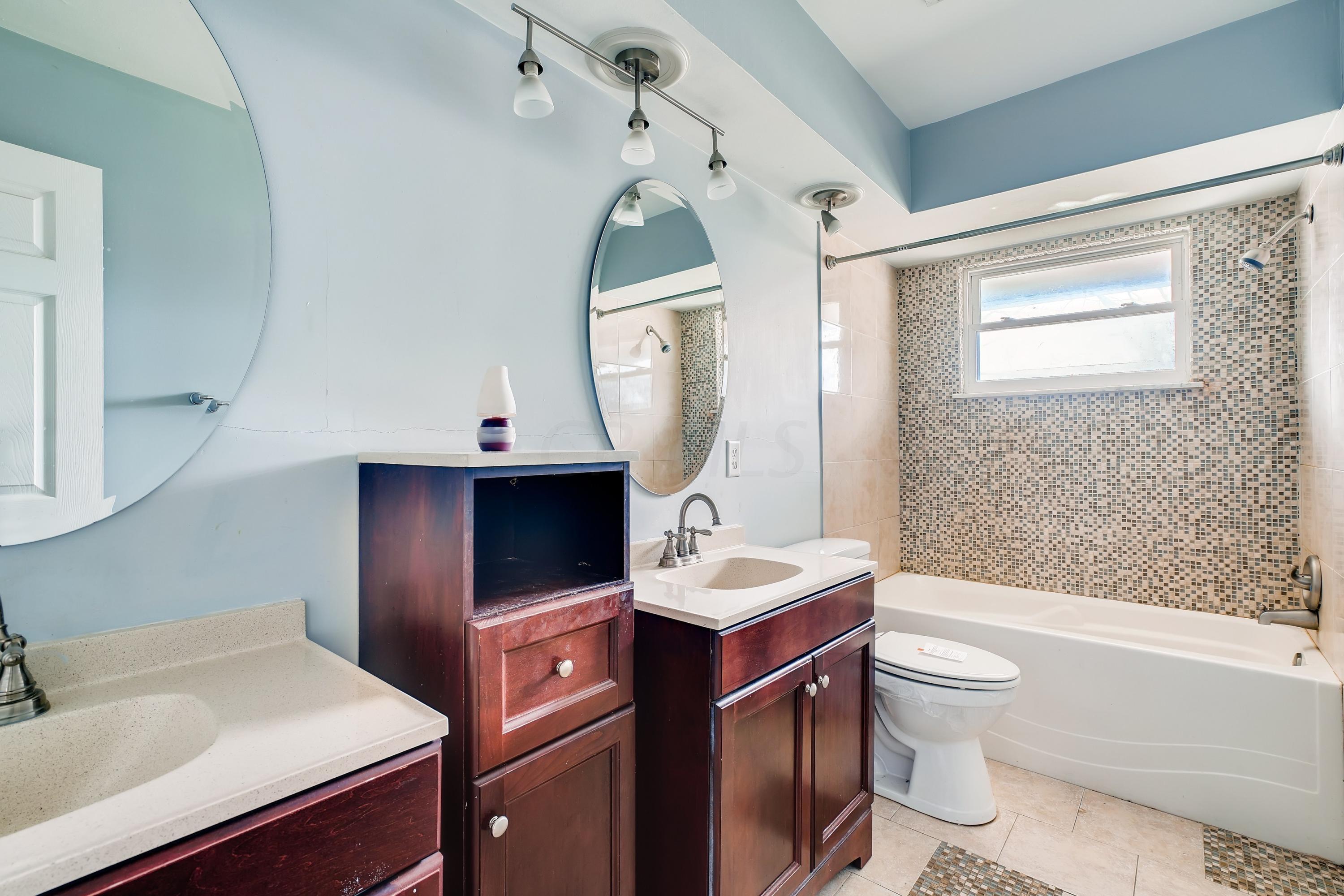1837 Kenview Road Columbus, OH 43209 - Photo 18 of 22