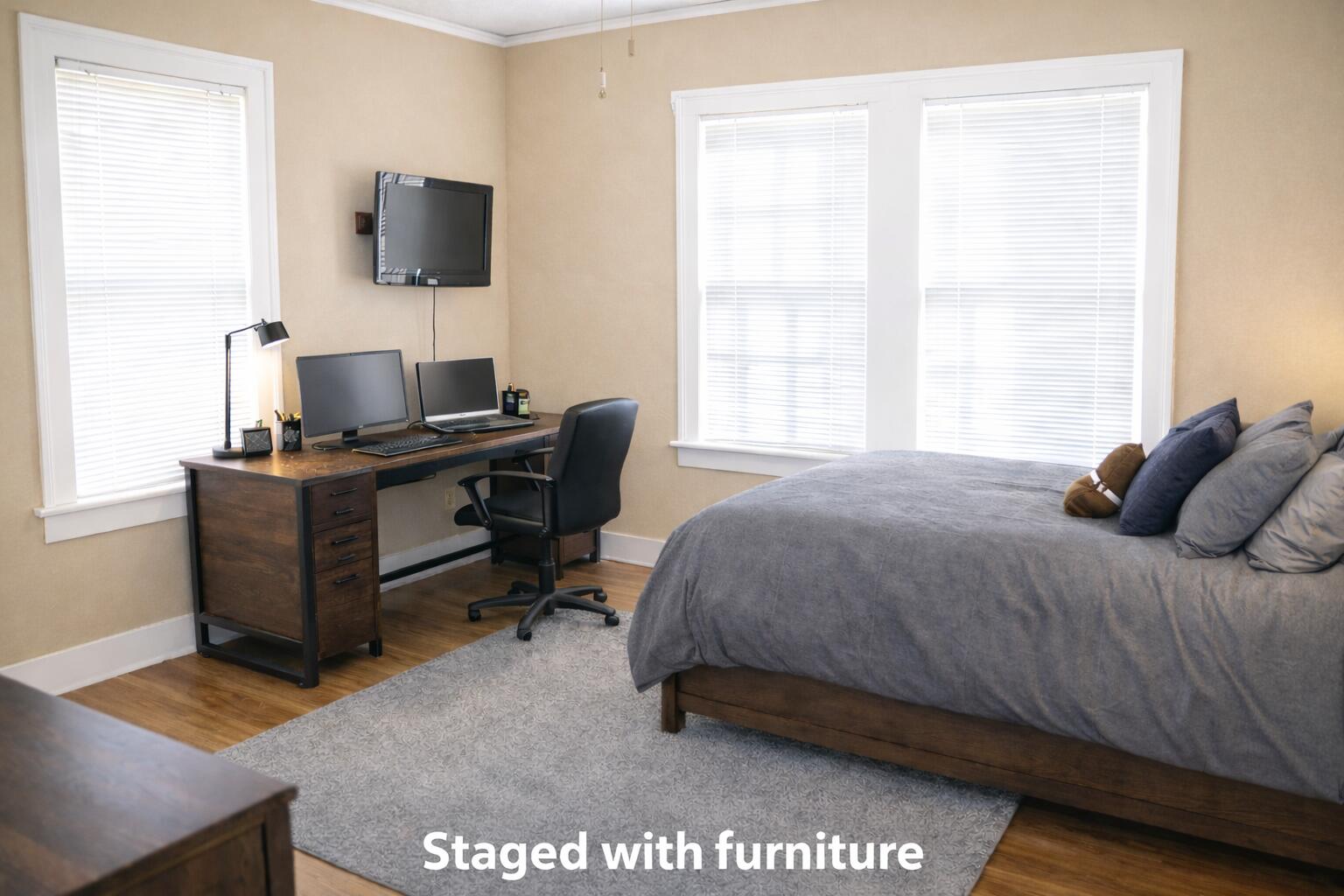 2222 17th Street Lubbock, TX 79401 - Photo 9 of 16 Down NE bedroom bedroom