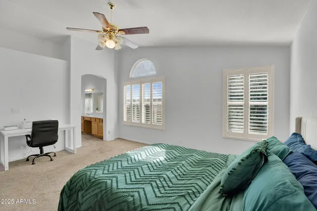 a view of kitchen and dining area with furniture