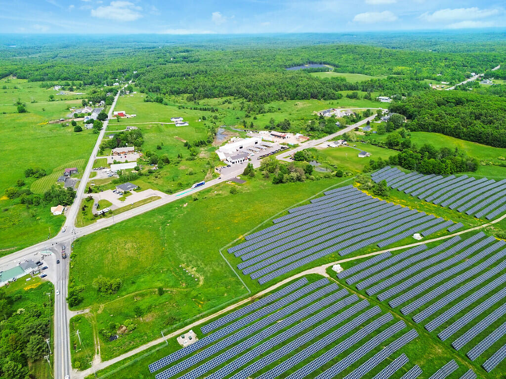 4e North Belfast Avenue Augusta, ME 04330 - Photo 12 of 17 40_DJI_0712_DxO_mls