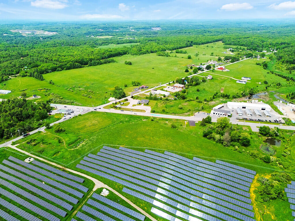 4e North Belfast Avenue Augusta, ME 04330 - Photo 7 of 17 37_DJI_0709_DxO_mls