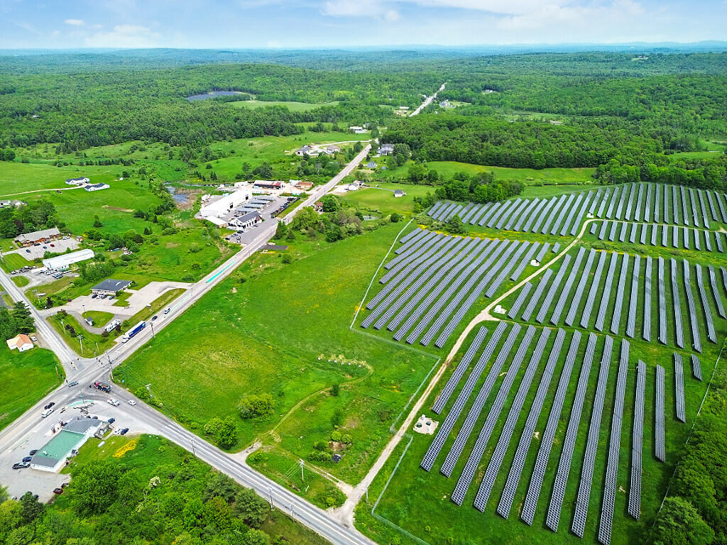 4e North Belfast Avenue Augusta, ME 04330 - Photo 8 of 17 41_DJI_0713_DxO_mls