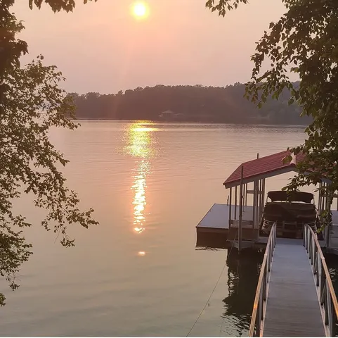 $425,000 | 359 Riverview Drive, Dover, TN 37058