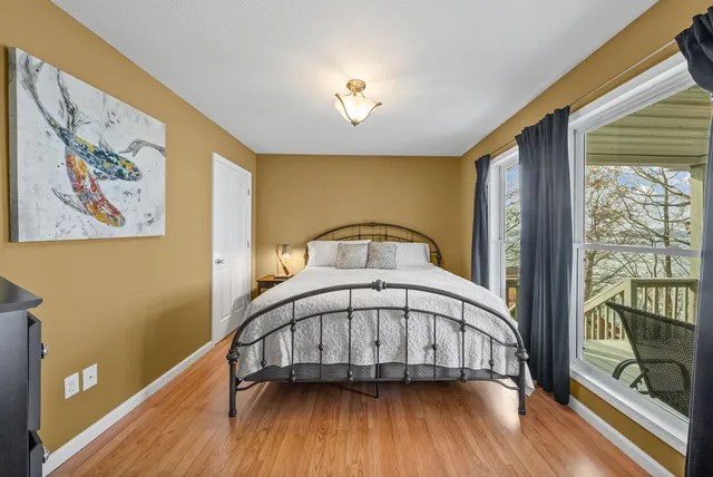 $425,000 | 359 Riverview Drive, Dover, TN 37058