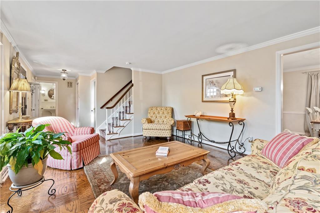1711 Partridge Run Road Pittsburgh, PA 15241 - Photo 2 of 25 Gallery Image 2