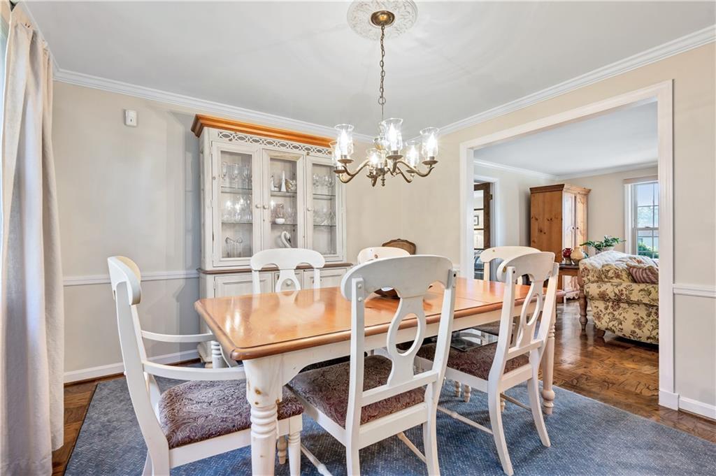 1711 Partridge Run Road Pittsburgh, PA 15241 - Photo 4 of 25 Gallery Image 4