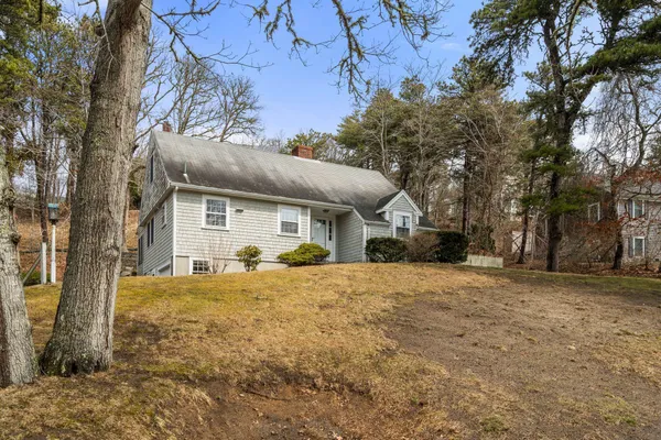 $950,000 | 25 Wood Valley Road, Chatham, MA 02633