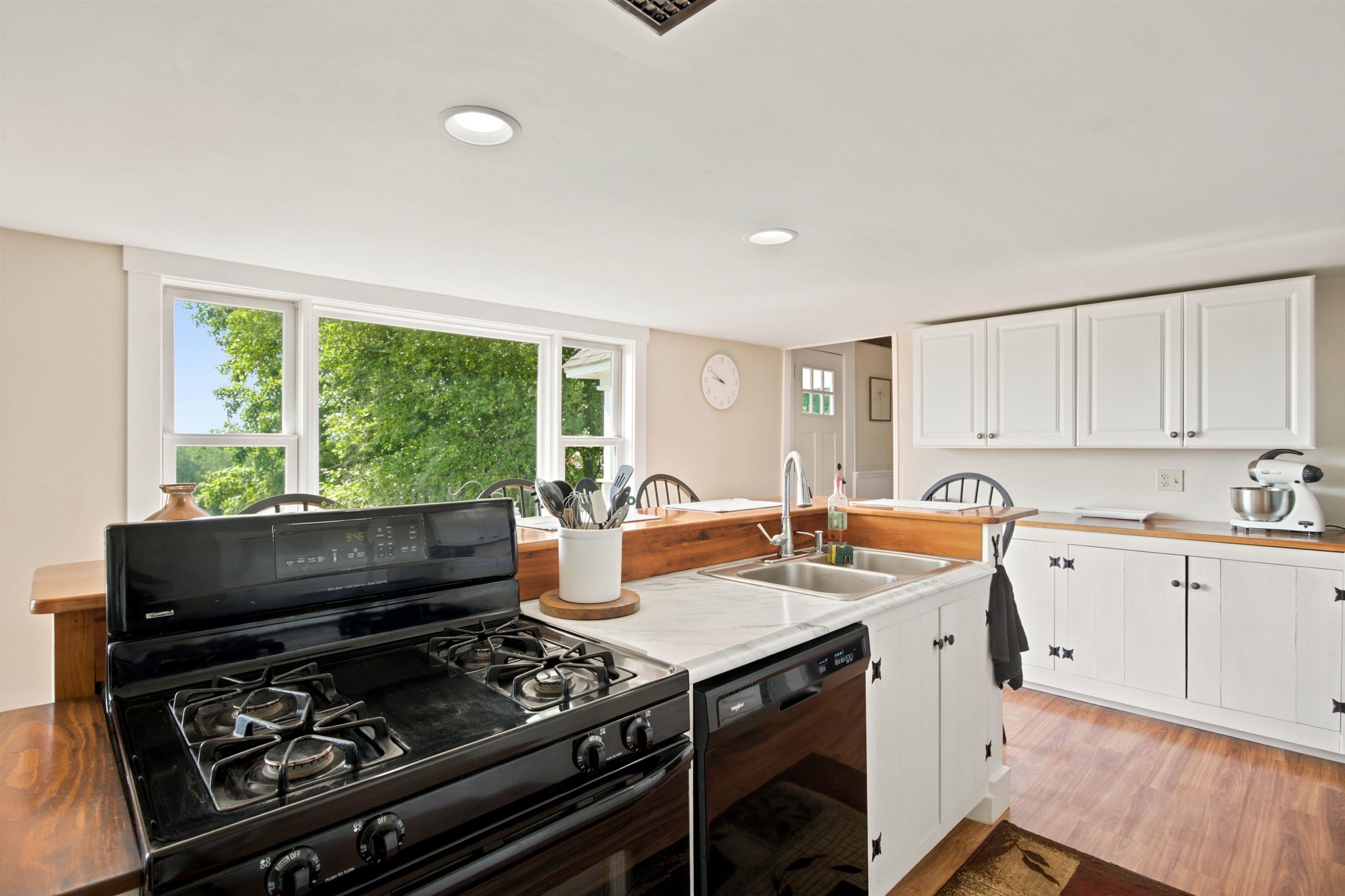 140 Tucker Mountain Road Newbury, VT 05051 - Photo 18 of 53