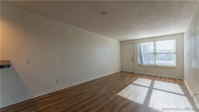 $119,900 | 1118 Passover Road, Unit 214E, Osage Beach, MO 65065