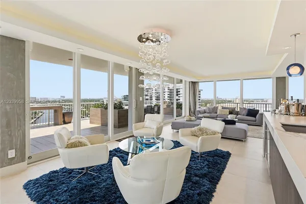 $2,295,000 | 2800 East Sunrise Boulevard, Unit PHG, Fort Lauderdale, FL 33304