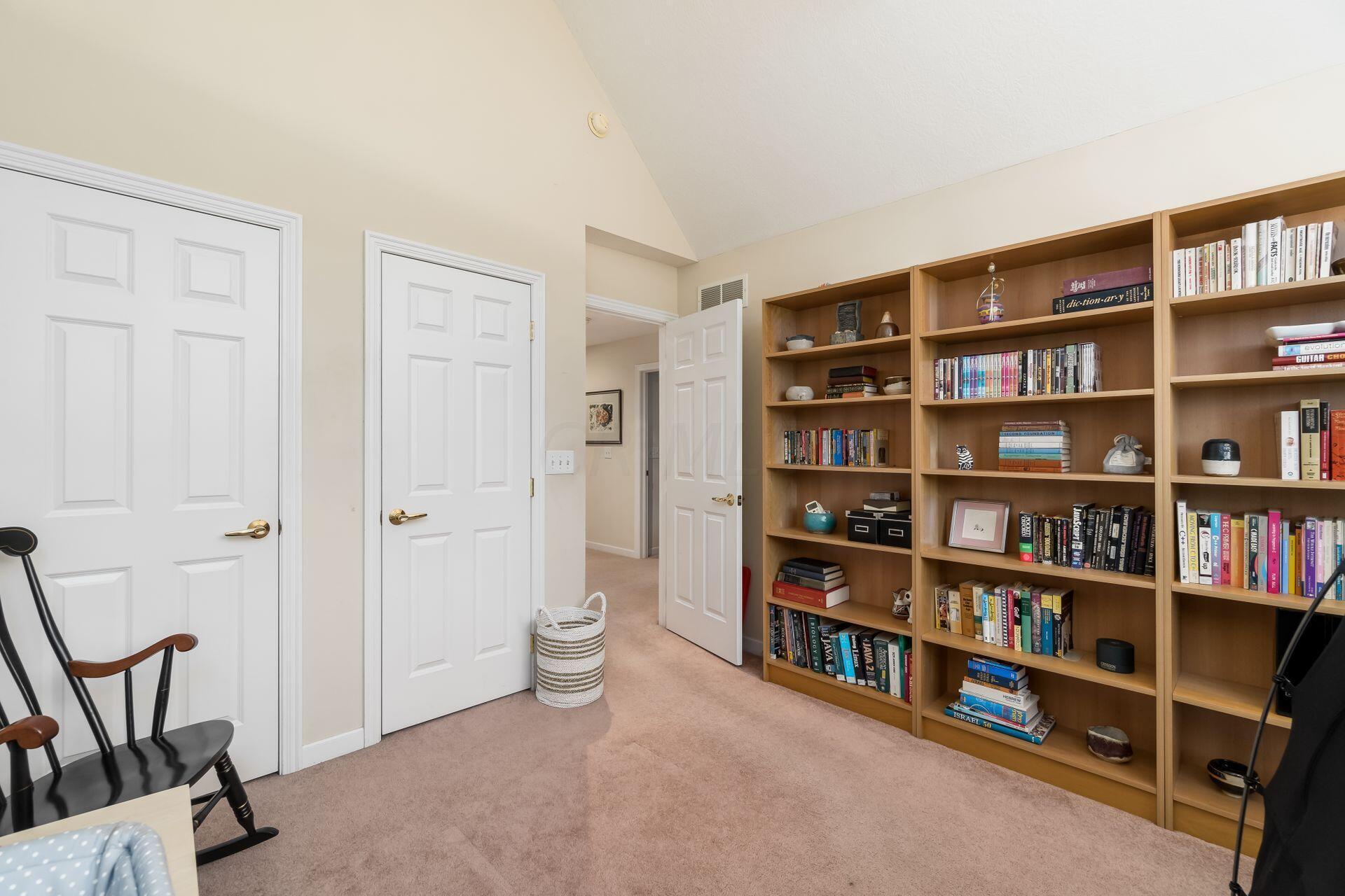 960 Reece Ridge Drive Columbus, OH 43230 - Photo 45 of 66 Bedroom
