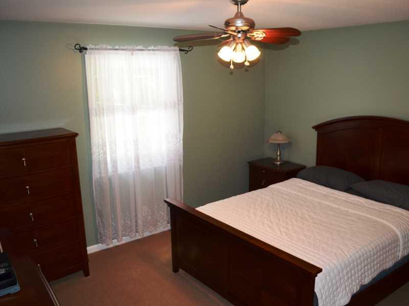 571 South Restin Road Greenwood, IN 46142 - Photo 15 of 24 Gallery Image 15