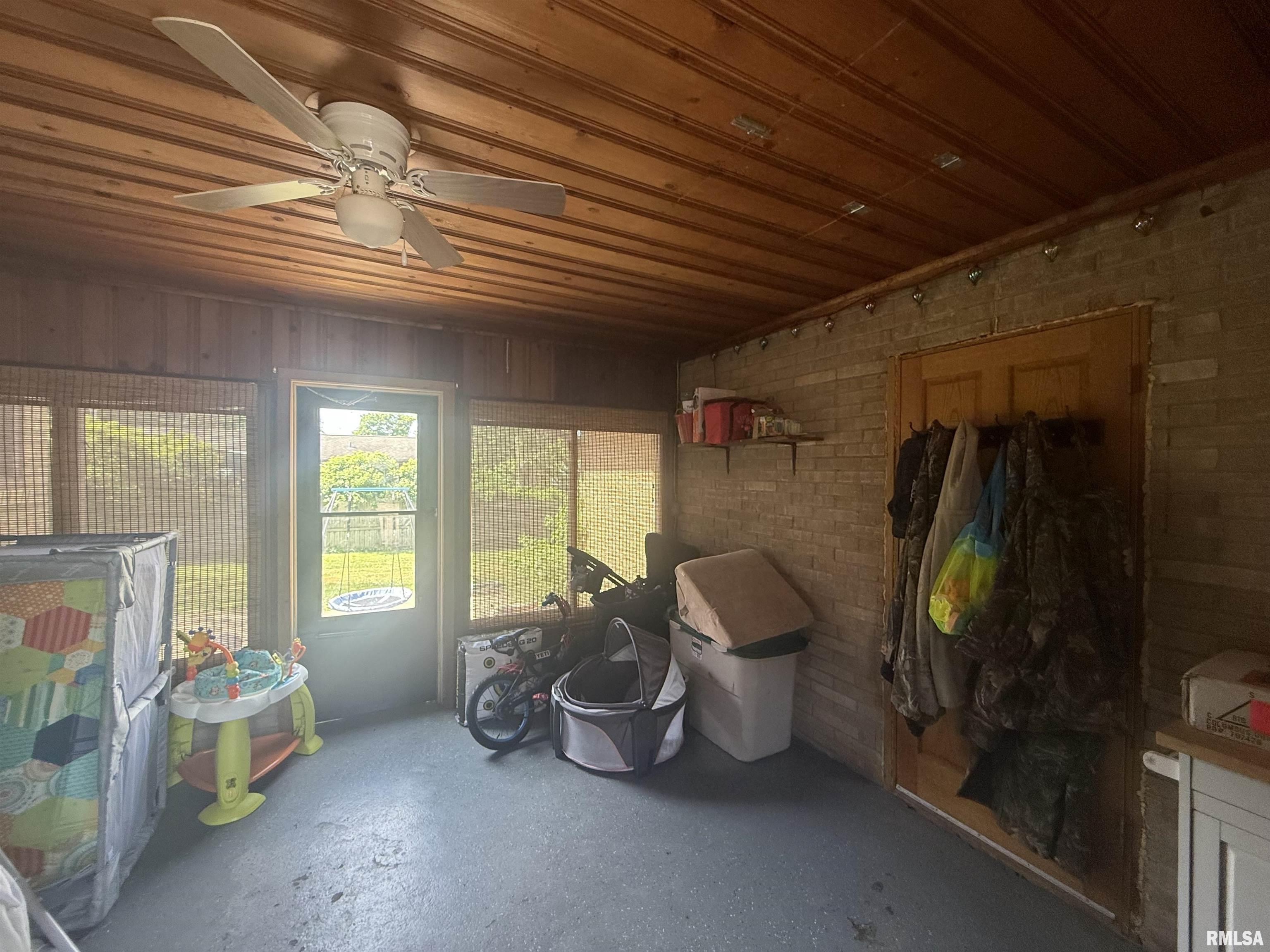 413 West Spring Street Princeville, IL 61559 - Photo 27 of 32 Gallery Image 27