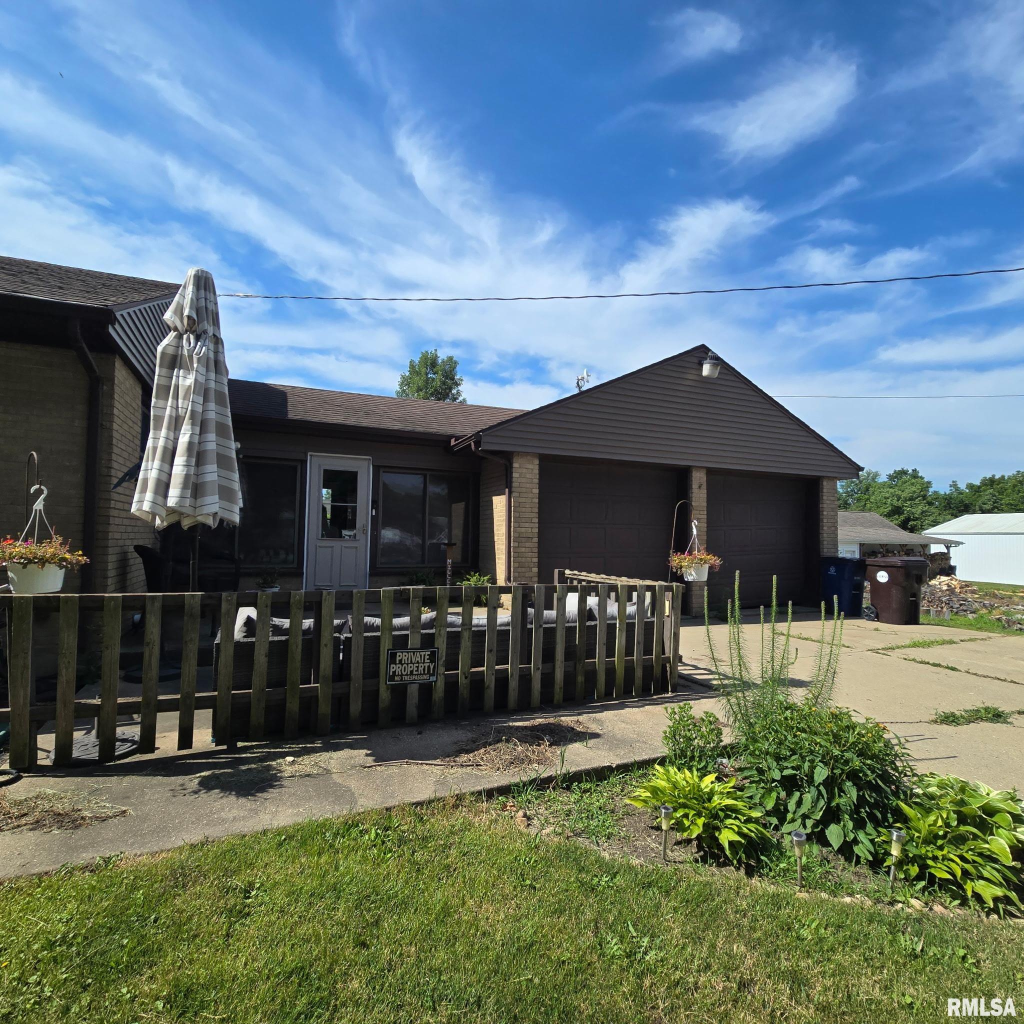 413 West Spring Street Princeville, IL 61559 - Photo 7 of 32 Gallery Image 7