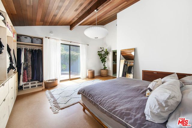 a view of entrance gate of the house