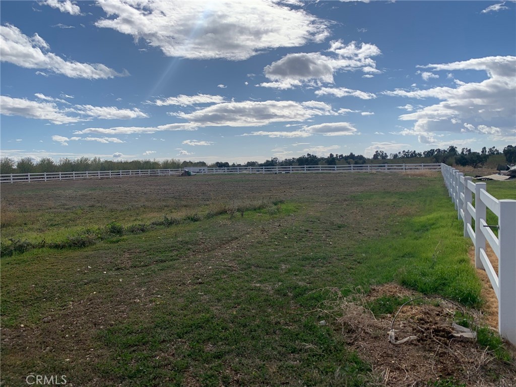 22085 Finnell Avenue Corning, CA 96021 - Photo 53 of 68