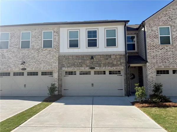 $2,800 | 6715 Armonia Drive, Mableton, GA 30126