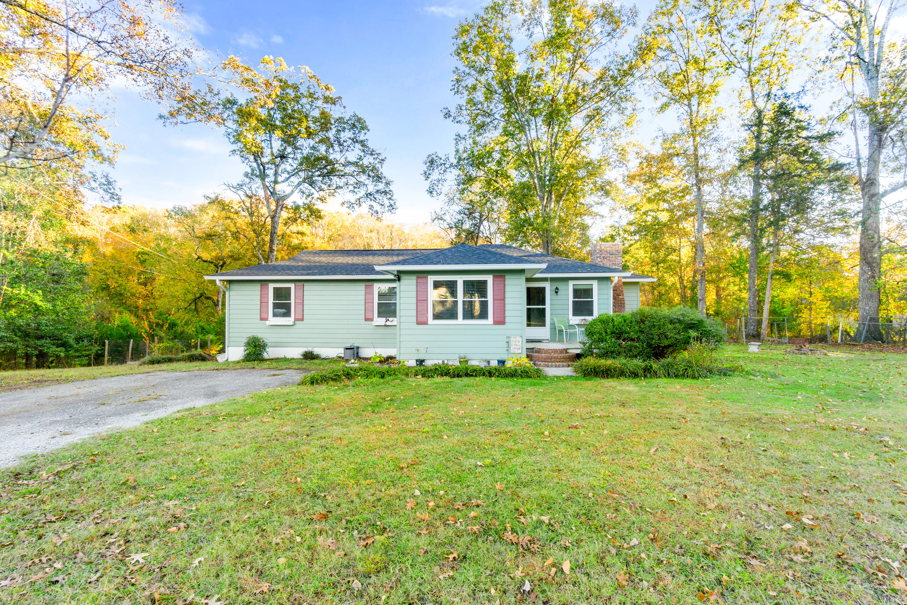 103 Cross Street Chickamauga, GA 30707 - Photo 2 of 43 103 Cross St-2