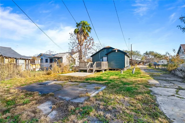 $1,200 | 3127 Magnolia Street, Corpus Christi, TX 78408