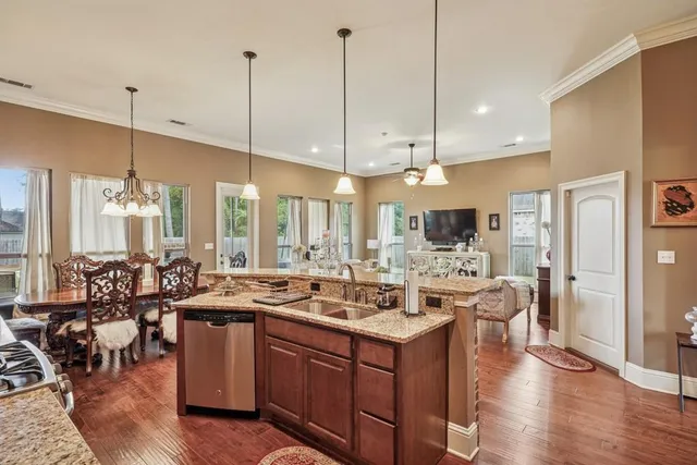 $349,900 | 108 Fayedaye Drive, Madisonville, LA 70447