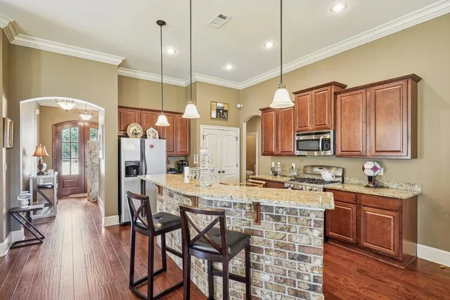 $349,900 | 108 Fayedaye Drive, Madisonville, LA 70447