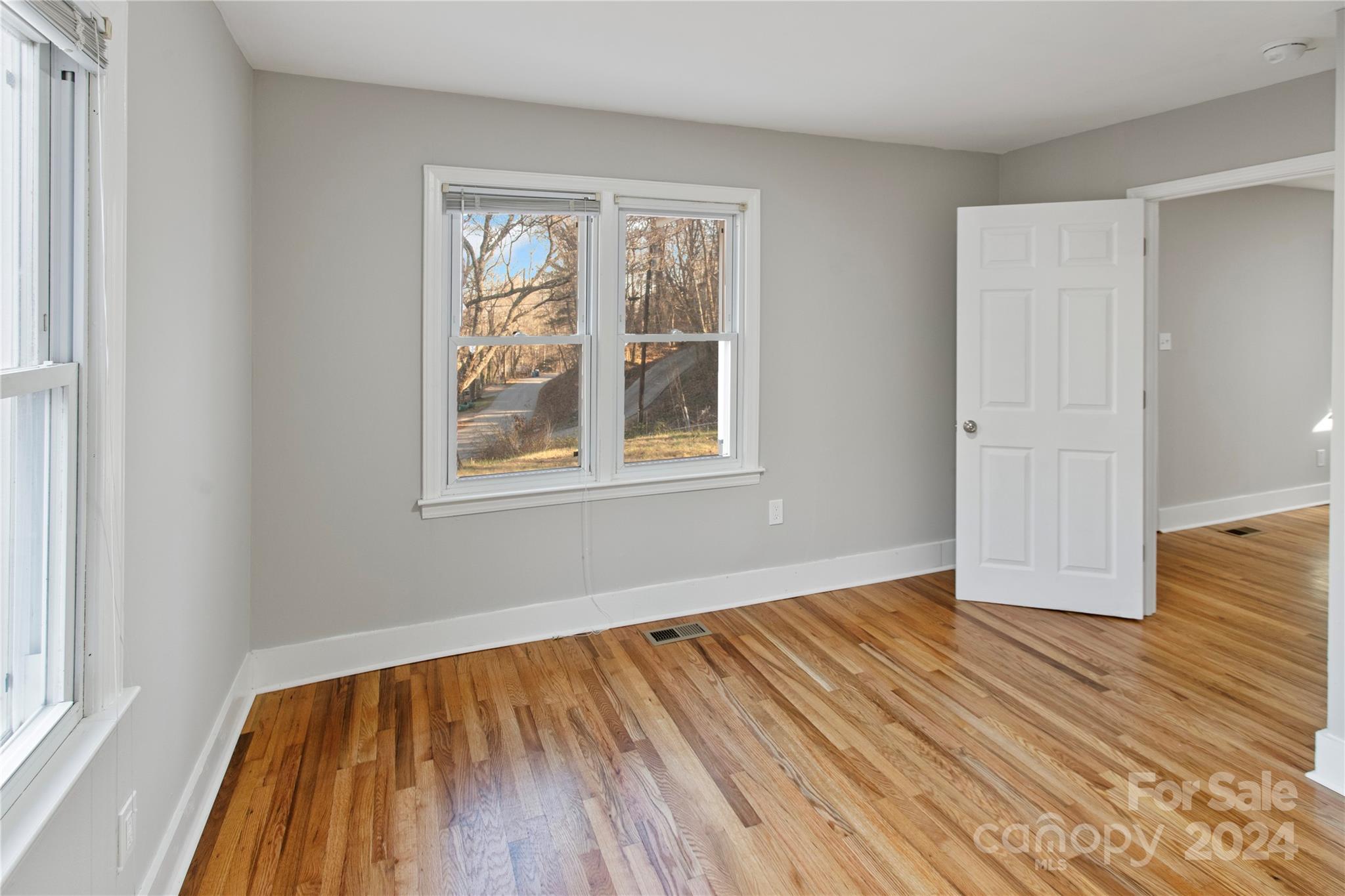 552 Bailey Road Asheville, NC 28806 - Photo 15 of 16 Gallery Image 15