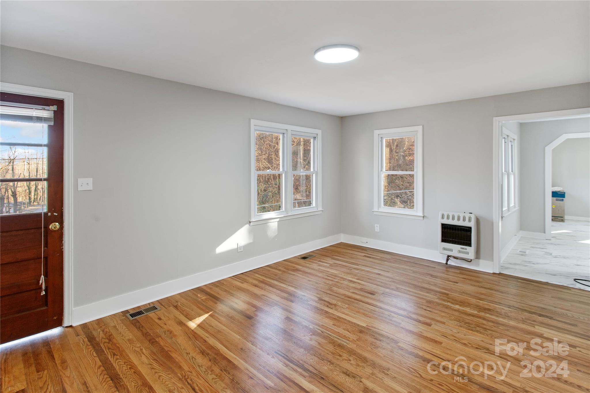 552 Bailey Road Asheville, NC 28806 - Photo 5 of 16 Gallery Image 5