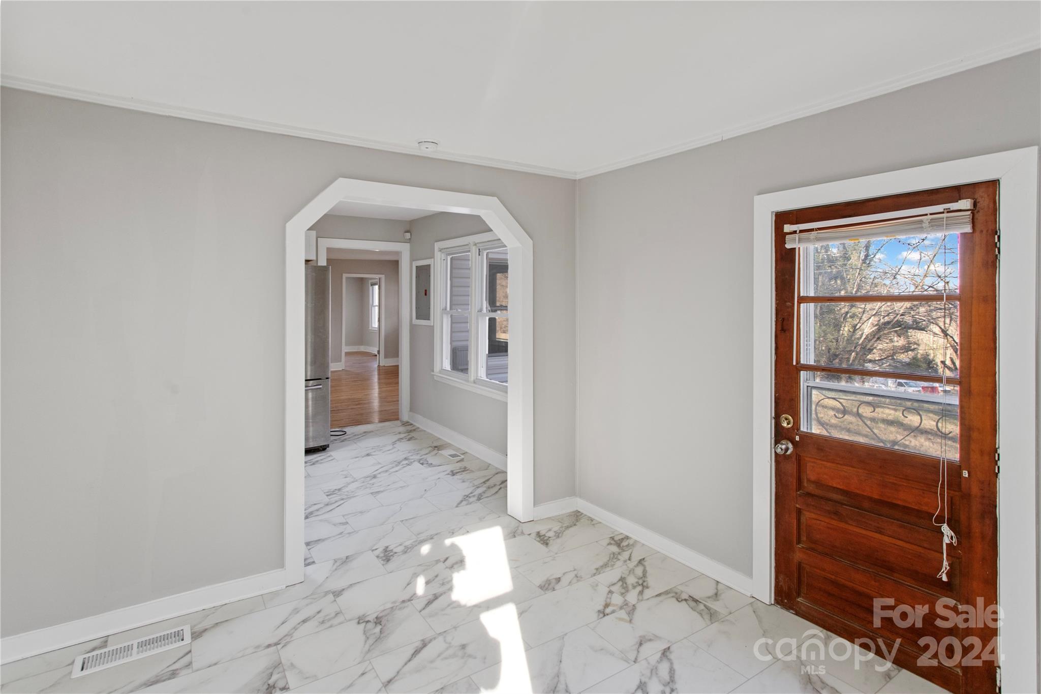 552 Bailey Road Asheville, NC 28806 - Photo 9 of 16 Gallery Image 9