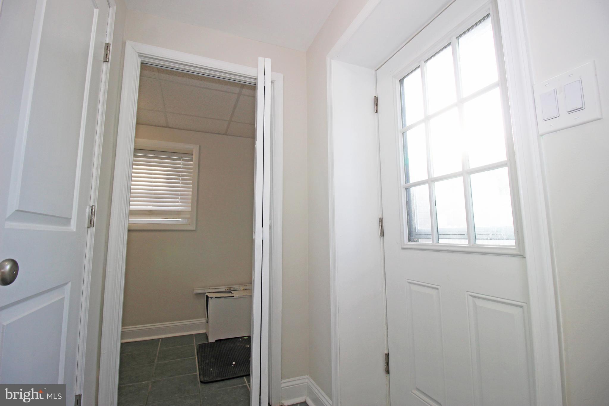 2748 Springhill Road Secane, PA 19018 - Photo 44 of 90