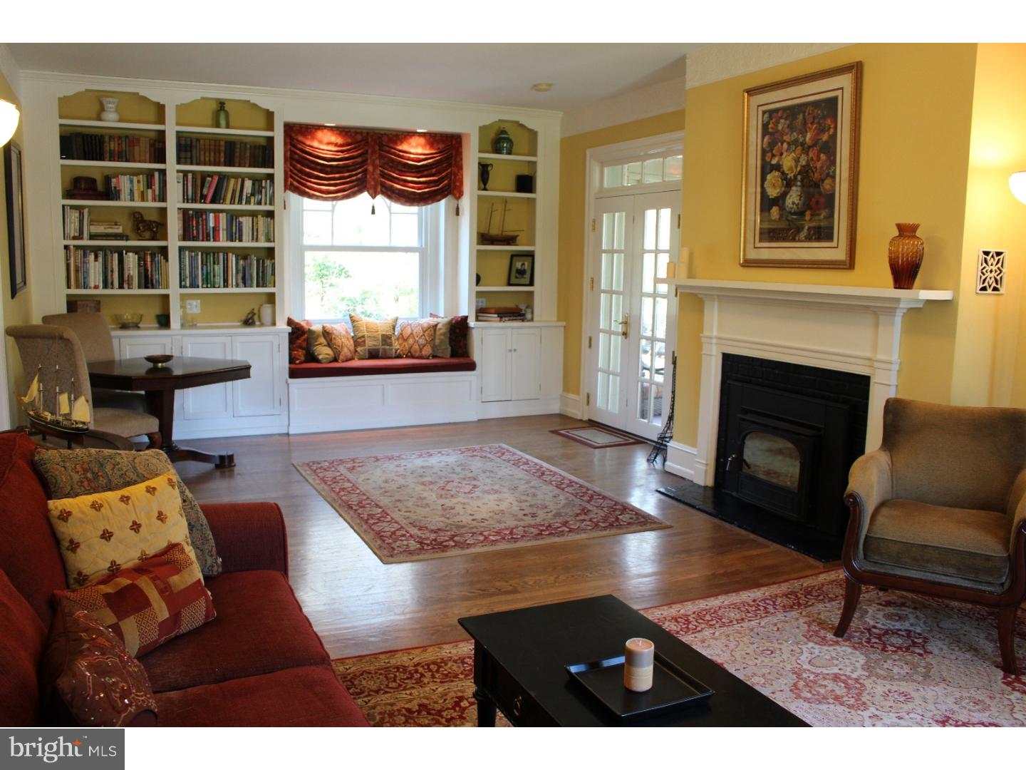 315 South Chester Road Swarthmore, PA 19081 - Photo 5 of 25 Living Room