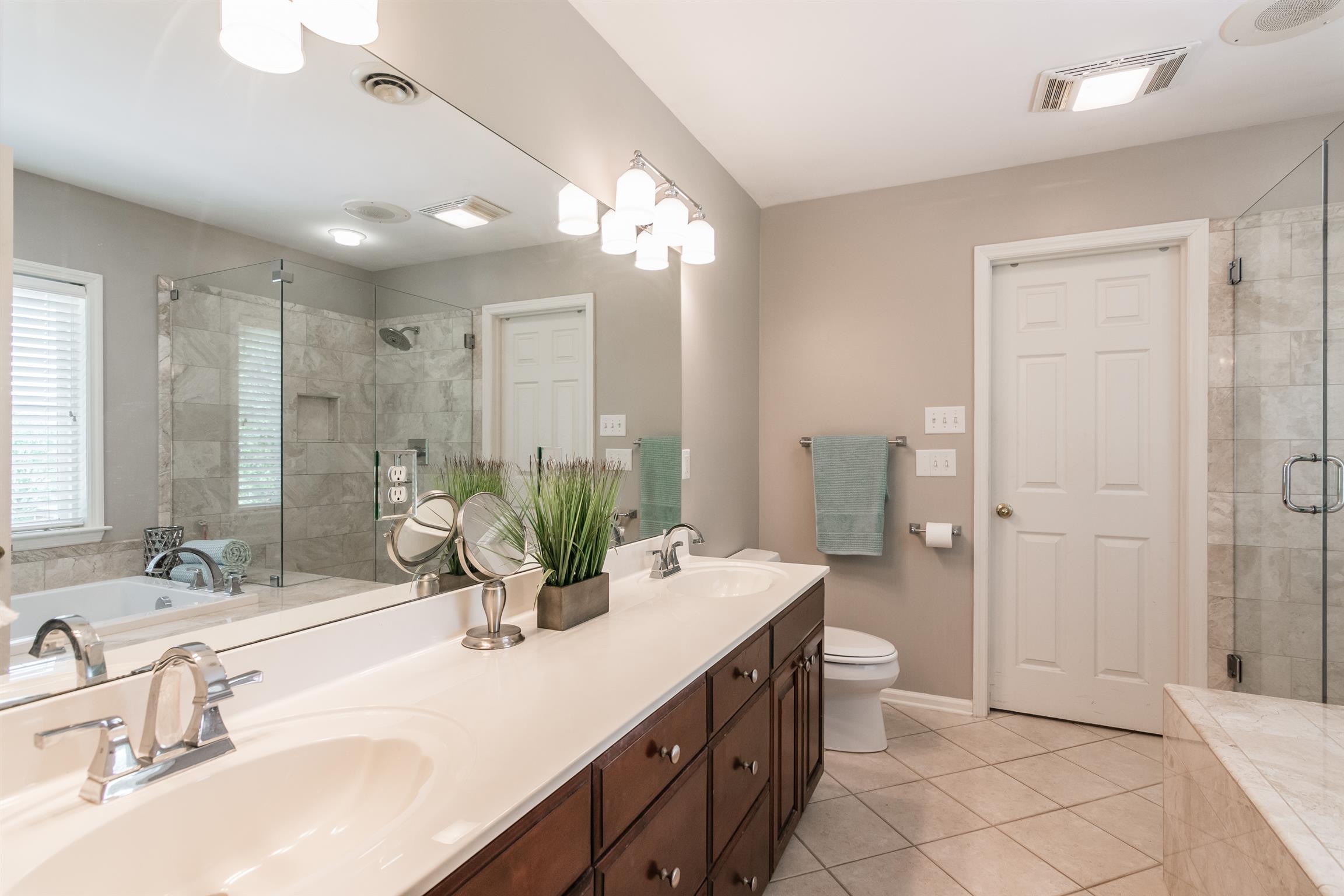 1824 Neelys Bend Road Madison, TN 37115 - Photo 15 of 23 Gallery Image 15