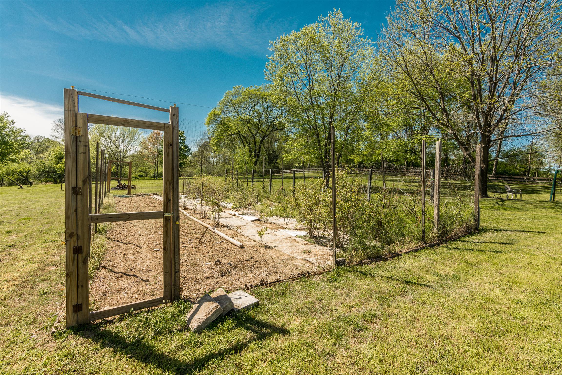 1824 Neelys Bend Road Madison, TN 37115 - Photo 16 of 23 Gallery Image 16