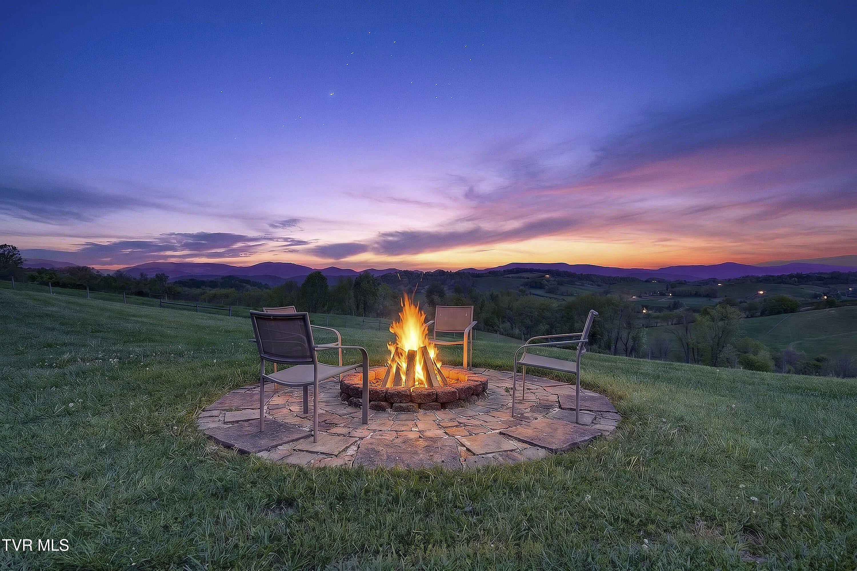 13129 Northridge Road Abingdon, VA 24210 - Photo 55 of 89 Firepit with view