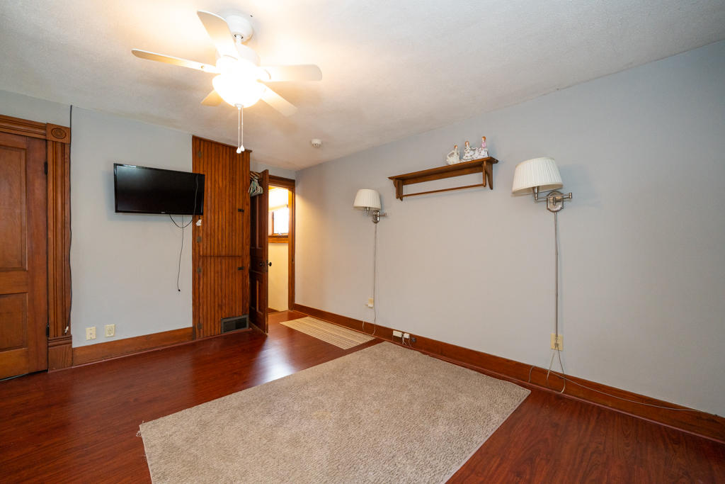 5299 Selma Pike Springfield, OH 45502 - Photo 2 of 54